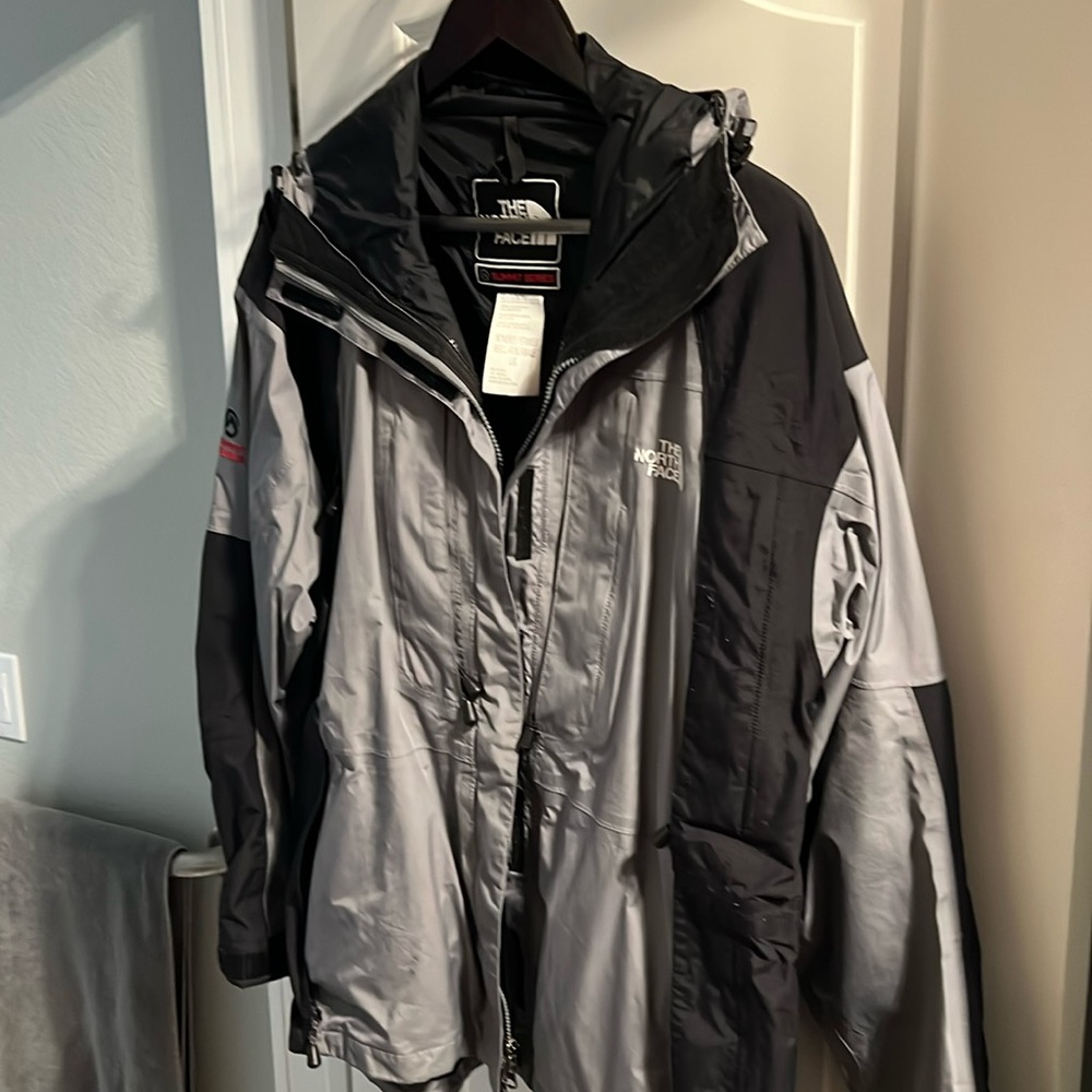 Women’s NorthFace Summit Series Gortex Jacket